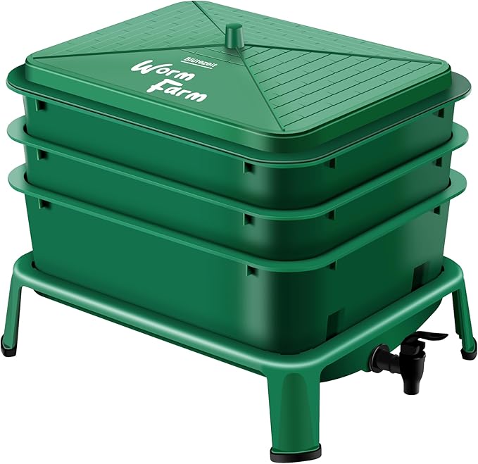 BlĂŒtezeit 3-Tray Worm Composter, 32QT Worm Farm with Compost Worms Starter Kit for Indoor & Outdoor, Worm Composting Bin for Recycling Food Waste (Green)