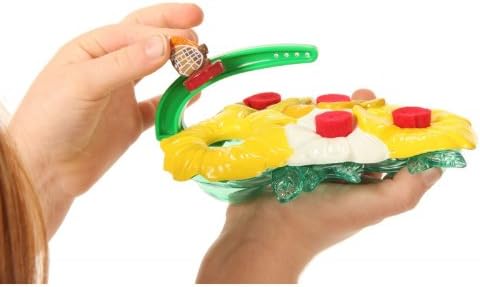 Insect Lore Butterfly Feeder Kit – Garden Toy Includes Nectar Reservoirs, Butterfly Landing Pads, and Red Nectar Wicks