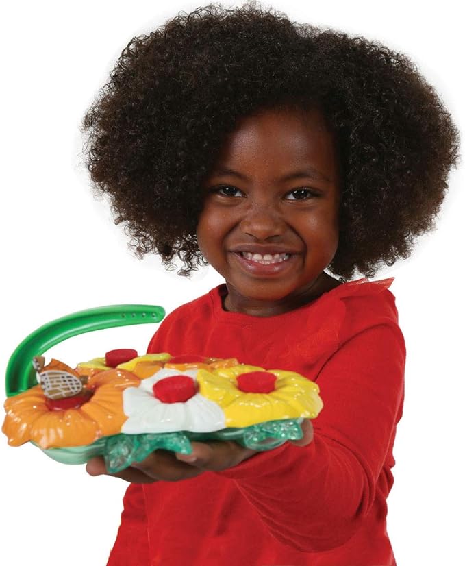 Insect Lore Butterfly Feeder Kit – Garden Toy Includes Nectar Reservoirs, Butterfly Landing Pads, and Red Nectar Wicks