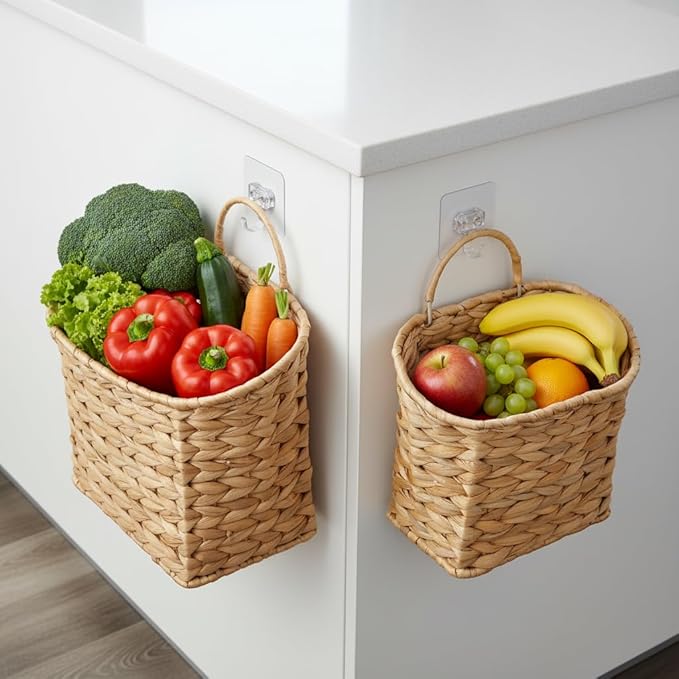 Wicker Hanging Basket,Woven Hanging Wall Basket for Organizing and Decor,Natural Water Hyacinth Wall Mounted Storage Baskets for Farmhouse Home,Door,Entryway,Flower,Mail,Plant,Set of 2