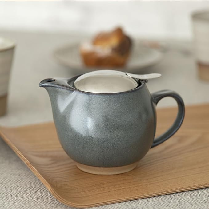 Zero Japan Bee House Round Teapot For One, 15 Oz - Ceramic Tea Pot with Stainless Steel Lid and Infuser, Dishwasher and Microwave Safe Tea Pots (Stone Gray)