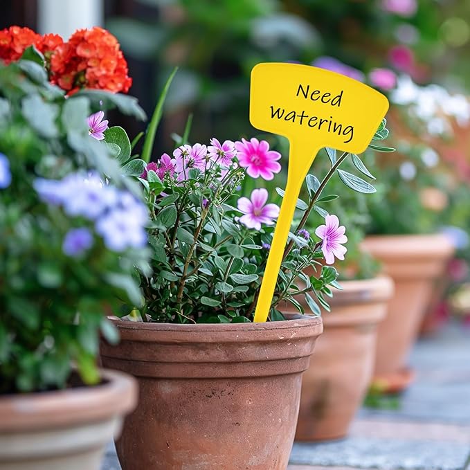 Plant Labels，60 Pcs Yuanling Plant Markers Large Plastic Plant Tags T-Type Waterproof Garden Labels for Outdoor Indoor Potted Plants Flowers Seeds Herbs with Garden Marker Pen