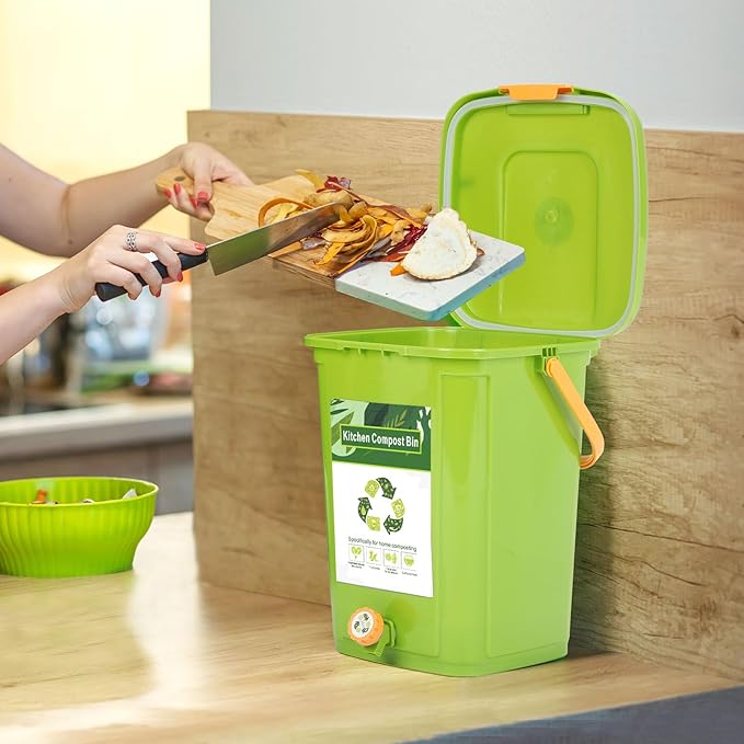 Compost Bin Outdoor, 21 L Garden Composting Bin Bags, Breathable Screen Window Reusable Garden Yard Waste Bags Speed Up Composting & Reduce Odors, Indoor Small Kitchen Compost Bin with Lid, Green