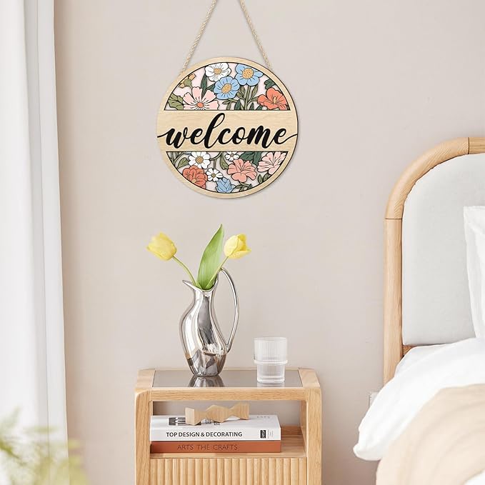 HOURIA 3D Vintage Welcome Front Door Sign(11.4”x11.4”),Boho Daisy Flower Wooden Door Wreath,Rustic Spring Summer Floral Wall Hanging Decor for Farmhouse Porch Home Indoor Office