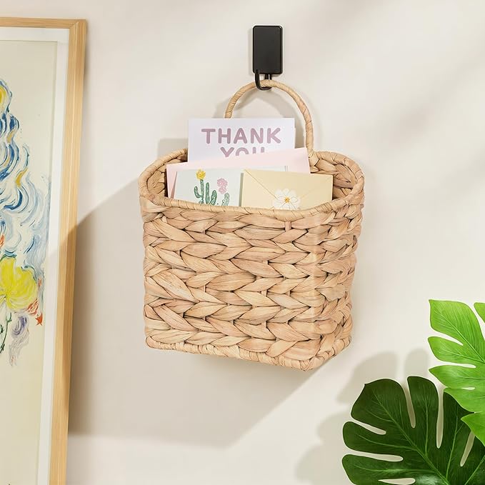 Set of 2 Hanging Basket, Wicker Wall Basket Natural Water Hyacinth, Hanging Baskets for Organizing and Decor, Storage Baskets for Door Mounted