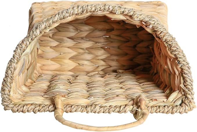 Woven Hanging Wall Basket, Rattan Wall Basket Planter, Front Door Hanger Basket Wreath for Plants,Outdoor Wicker Baskets for Wall,Door Baskets for Flowers Front Door Decor,8.6" D x 5.1" W x 11.6" H