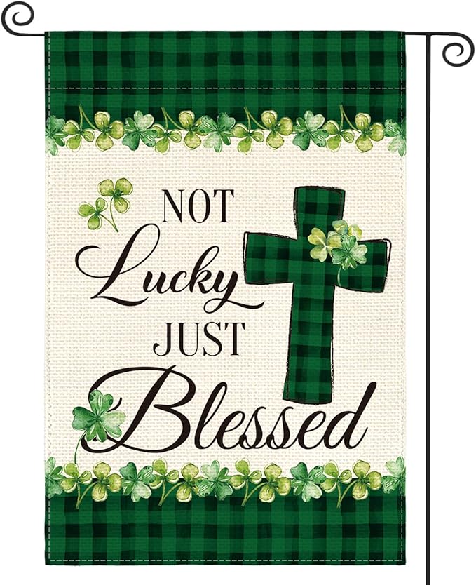 AVOIN colorlife Lucky Clover St Patricks Day Garden Flag Vertical Double Sided, Buffalo Plaid Rustic Farmhouse Shamrock Yard Outdoor Decoration 12 x 18 Inch, Green
