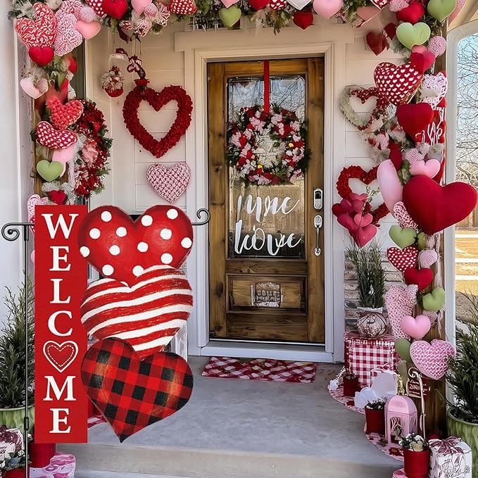 Heyfibro Valentine's Day Garden Flag Valentine Outdoor Decorations Double Sided 12x18inch Love Heart Banner Yard Flags for Outside Anniversary Wedding Party Holiday House Seasonal Decoration