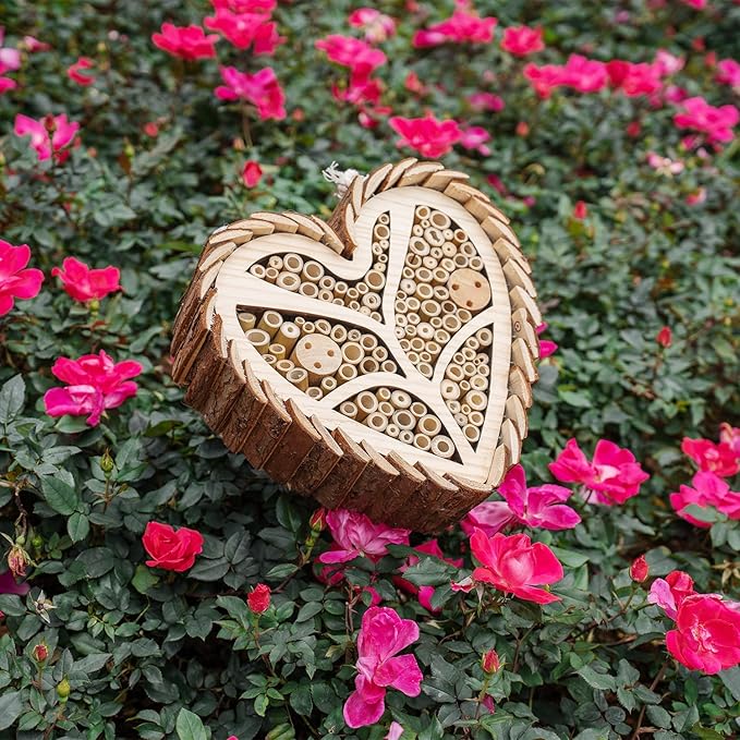 Mason Bee House, Heart-Shaped Wooden Bee House with Bamboo Tubes, Nesting Aid for Wild Bees, Natural Hanging Habitat for Pollinators, Increases Productivity in Your Garden, Brown
