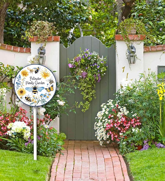 Garden Signs Pollinator Friendly Garden Sign with Stake Outdoor Aluminum Yard Sign Rustproof Aluminum Metal Sign Fade Resistant Lawn Decoration for Outdoor 9.2x9.2inch