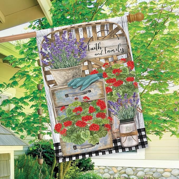 Briarwood Lane Faith and Family Farmhouse Spring House Flag