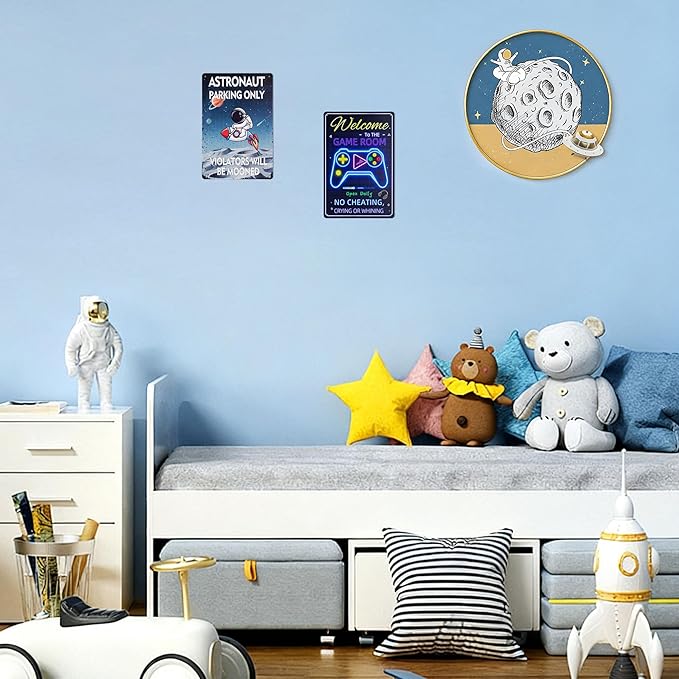 ASTRONAUT PARKING ONLY Poster Sign Decorative Signs Fun Metal Signs for Boys Space Themed Room Wall Decor Gifts for Teen Kids (Color10)